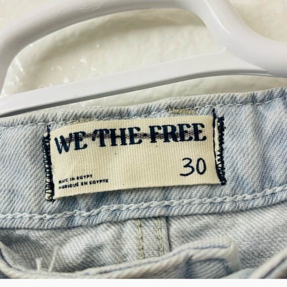 Free People | Denim Blue Jean Light We The Free Beginner's Luck Slouch Shorts - Picture 8 of 11